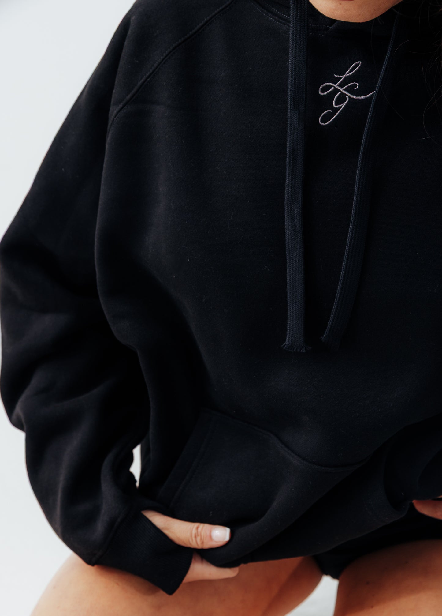 LG Hoodie Classic Black