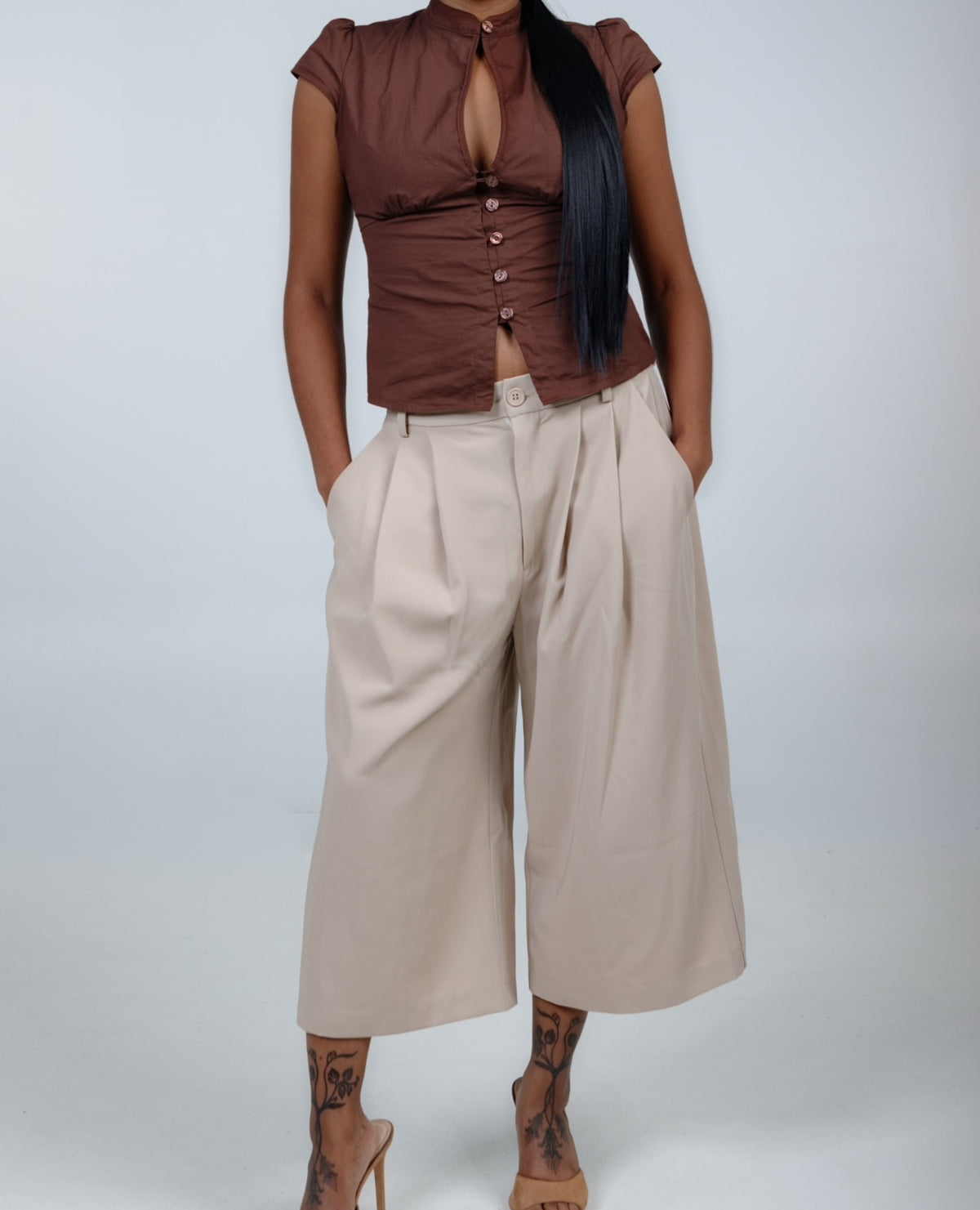 The Everly Capris